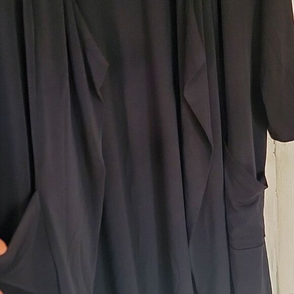 T. Tahari Black Duster - Picture 7 of 16